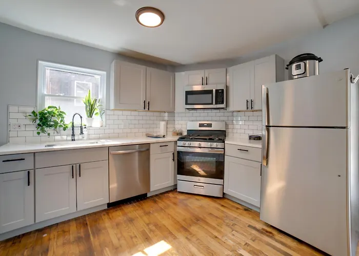 Near Frick Park, 7 Mi To Dtwn Holiday home *
